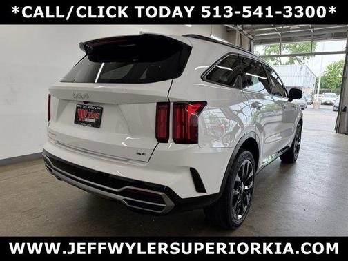2023 Kia Sorento SX