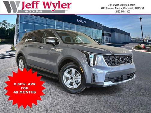 2025 Kia Sorento LX