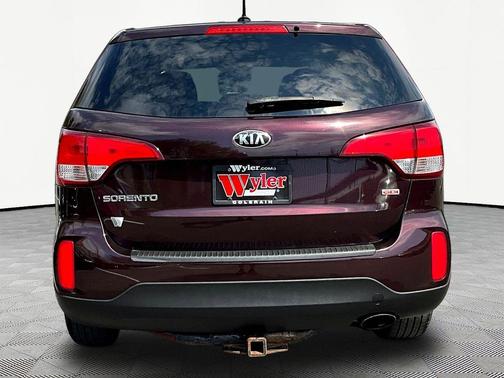 Dark Cherry 2015 Kia Sorento LX