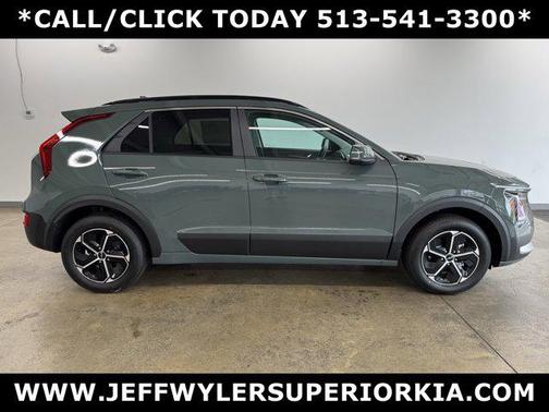2025 Kia Niro EX