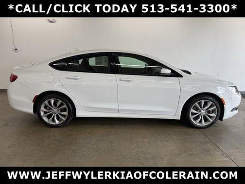 2015 Chrysler 200 S