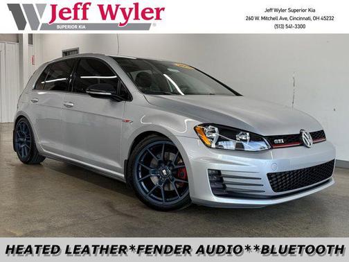 2016 Volkswagen Golf GTI 2.0T SE 4-Door