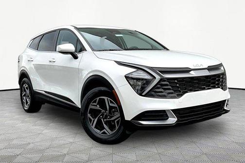 Snow White Pearl 2023 Kia Sportage LX