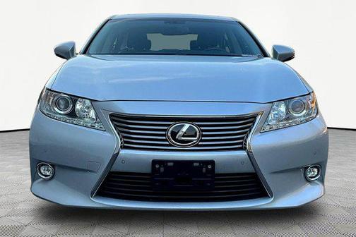 Silver Lining Metallic 2014 Lexus ES 350 Base