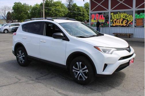 2017 Toyota RAV4 LE