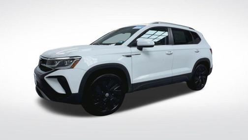 2024 Volkswagen Taos 1.5T SEL