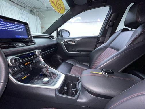 2022 Toyota RAV4 Prime XSE