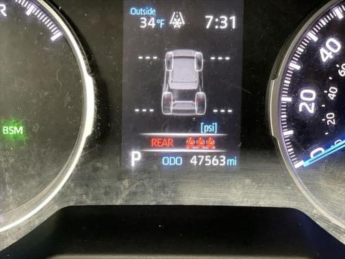 2022 Toyota RAV4 Hybrid LE