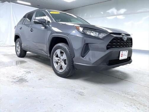 2022 Toyota RAV4 Hybrid LE