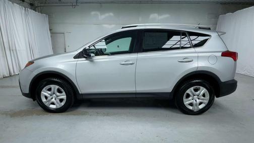 2014 Toyota RAV4 LE