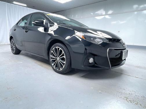 2015 Toyota Corolla S Plus