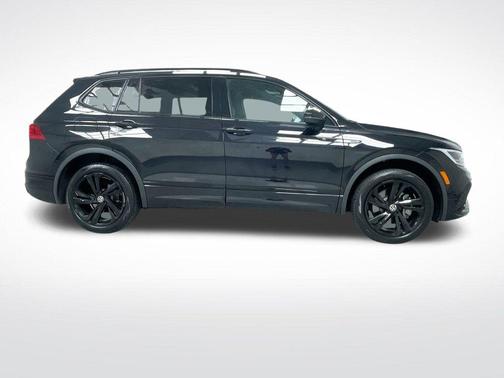 2024 Volkswagen Tiguan 2.0T SE R-Line Black 4MOTION