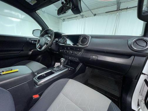 2023 Toyota Tacoma TRD Off-Road