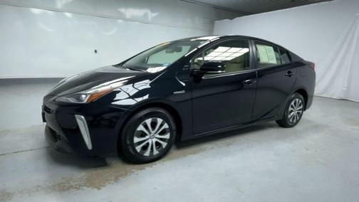 2019 Toyota Prius XLE