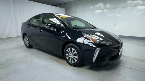 2019 Toyota Prius XLE