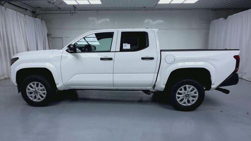 2025 Toyota Tacoma SR