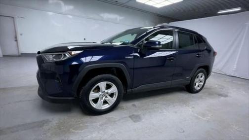 2020 Toyota RAV4 Hybrid XLE