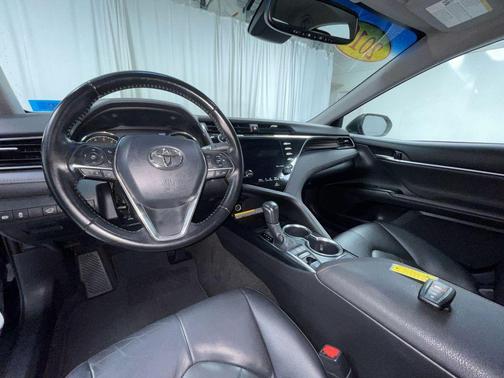 2019 Toyota Camry XLE