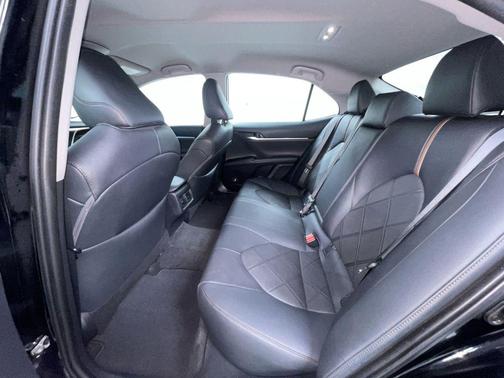 2019 Toyota Camry XLE