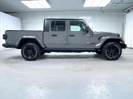 2022 Jeep Gladiator Willys 4x4