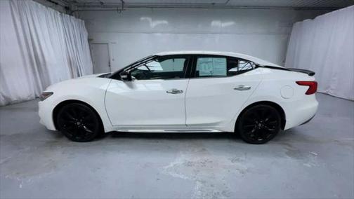 2017 Nissan Maxima 3.5 SR