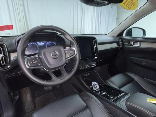 2019 Volvo XC40 T5 Inscription