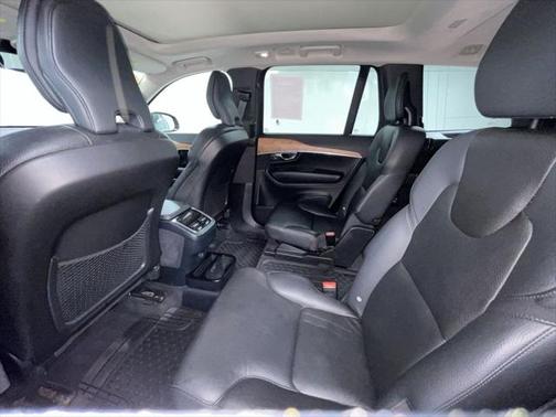 2023 Volvo XC90 B6 Plus 6-Seater
