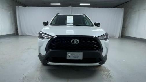 2025 Toyota Corolla Cross LE