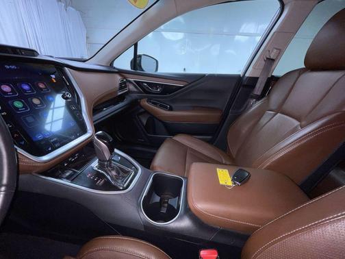 2022 Subaru Outback Touring