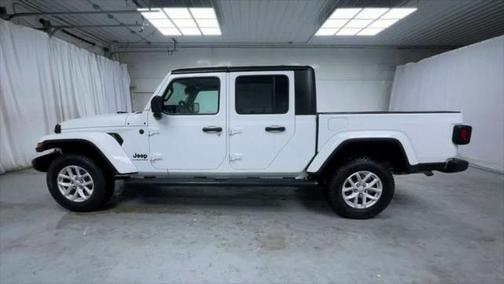 2023 Jeep Gladiator Sport S