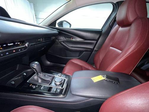 2023 Mazda CX-30 2.5 S Carbon Edition