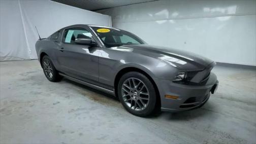 2014 Ford Mustang V6 Premium