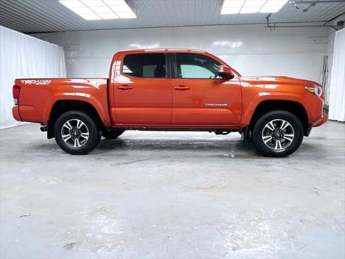 2017 Toyota Tacoma TRD Sport
