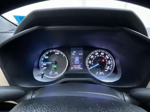 2022 Toyota RAV4 Hybrid LE
