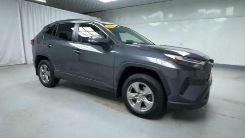 2022 Toyota RAV4 Hybrid XLE