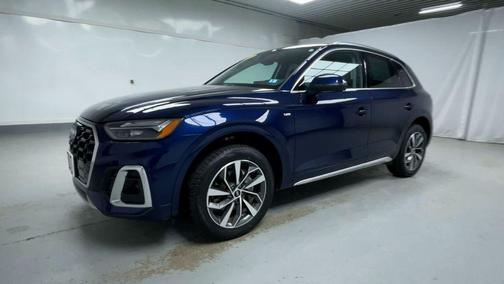 2024 Audi Q5 45 S line Premium Plus