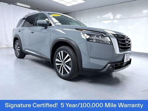 2022 Nissan Pathfinder Platinum 4WD