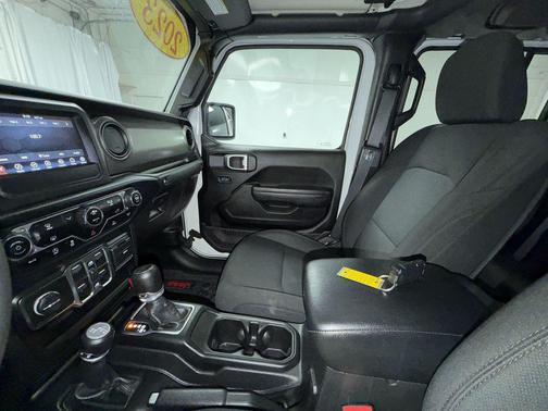 2023 Jeep Gladiator Sport S