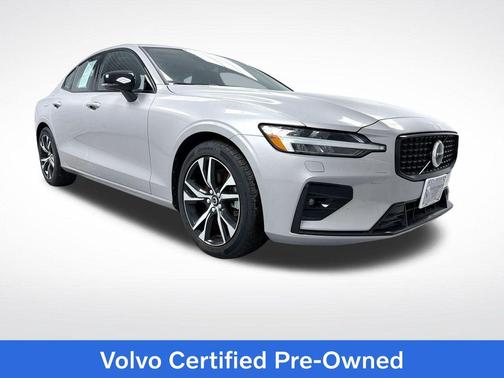 2025 Volvo S60 B5 Core