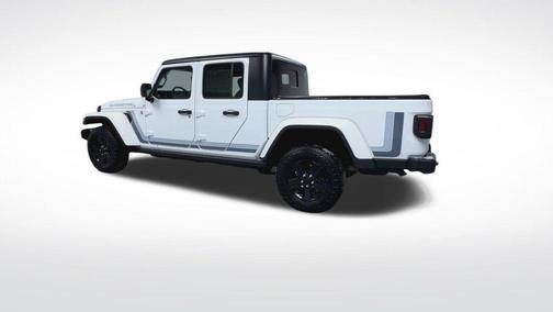 2021 Jeep Gladiator Sport S