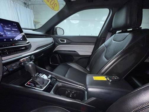 2023 Jeep Compass Latitude Lux