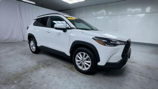 2022 Toyota Corolla Cross LE