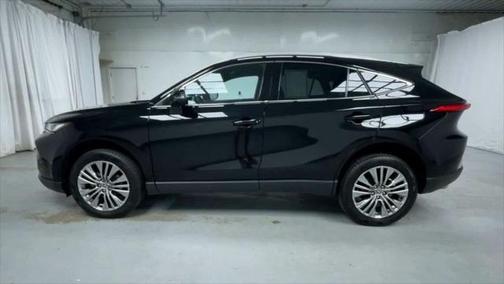 2024 Toyota Venza XLE