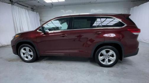 2017 Toyota Highlander Limited