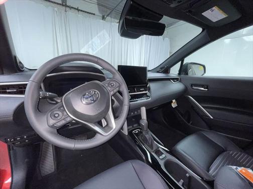 2025 Toyota Corolla Hybrid SE