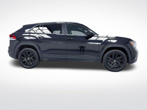 2022 Volkswagen Atlas Cross Sport 2.0T SE w/Technology 4MOTION