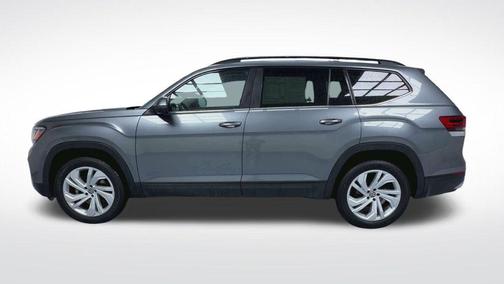 2022 Volkswagen Atlas 3.6L SE w/Technology