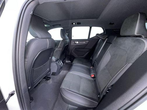 2023 Volvo XC40 Recharge Pure Electric Twin Ultimate