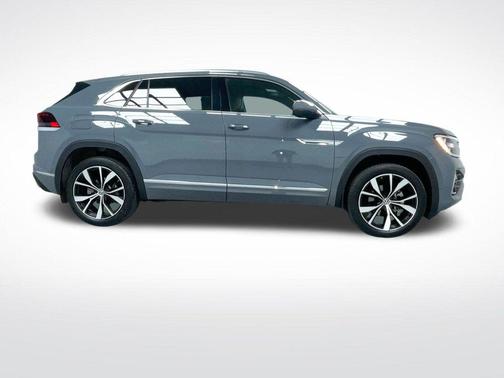 2024 Volkswagen Atlas Cross Sport 2.0T SEL Premium