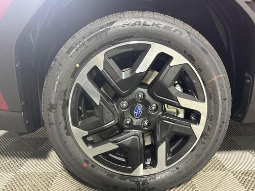 2025 Subaru Forester Hybrid Premium